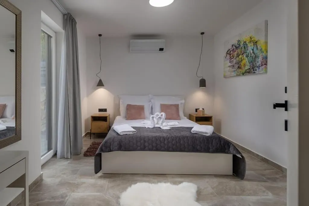 Villa Kamik - The Oasis Of Peace Krsan Croatia